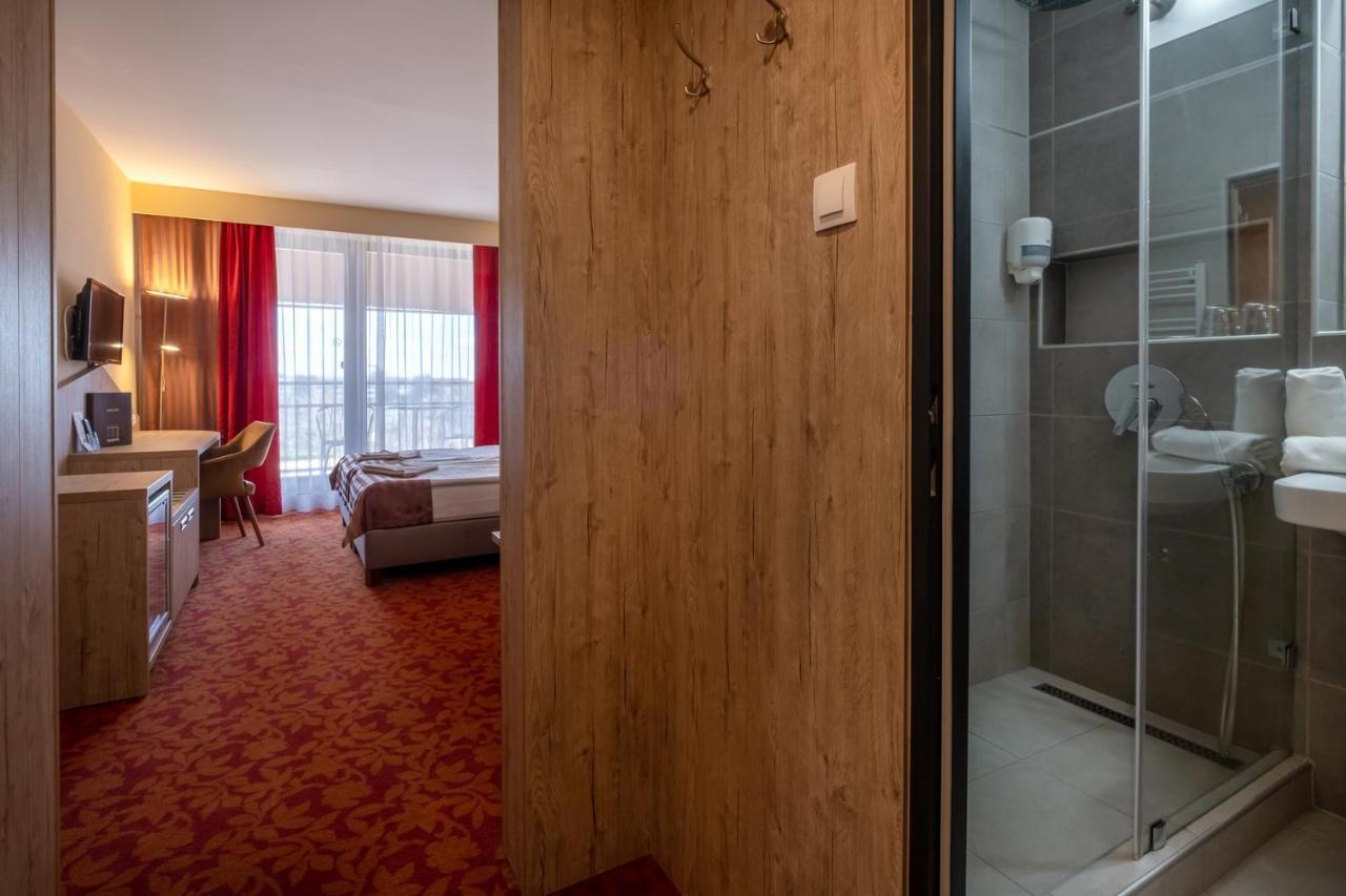 Hotel Margareta Balatonfured Luaran gambar