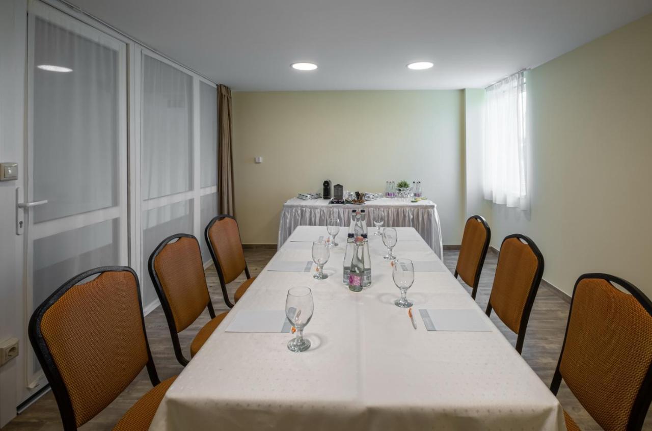 Hotel Margareta Balatonfured Luaran gambar